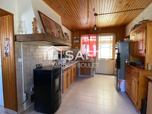 Maison à vendre 97 000 € 4 pièces 3 chambres 122 m² 349 m² de terrain Chives 17510