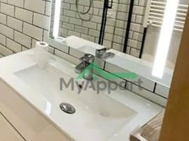 Maison à louer, 24m², MARSEILLE 6E