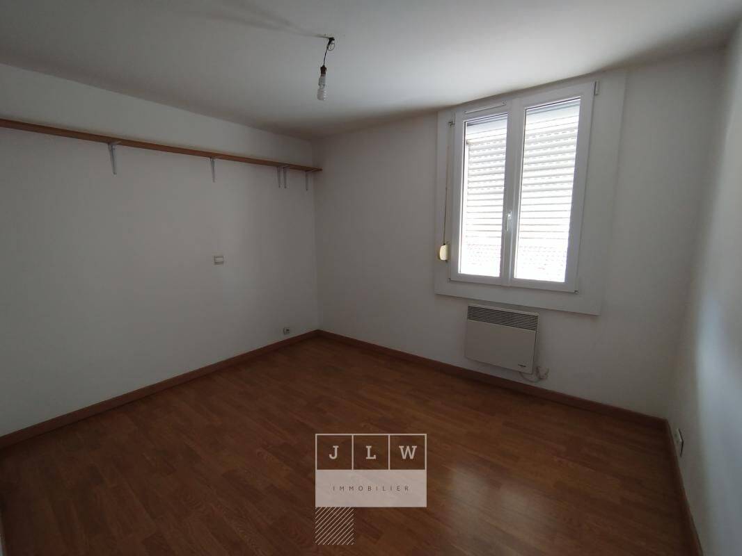 AQRC-LL152 - Maison 2 chambres non meublée — 4