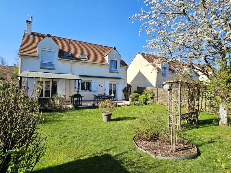 Maison à vendre, 125m², MANDRES LES ROSES