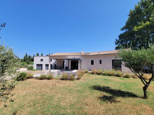 Maison de plain-pied à vendre 514 000 € 6 pièces 3 chambres 120 m² 3 661 m² de terrain Saze 30650