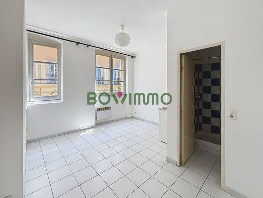 Appartement à vendre 74 500 € 1 pièce 16 m² Étage 4/5 Belsunce Marseille 1er 13001