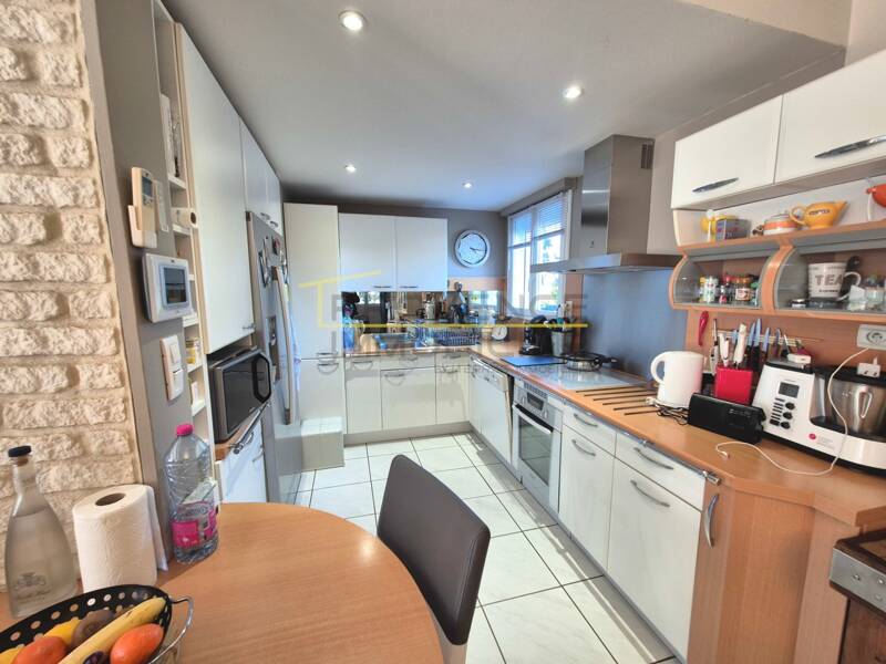 Maison à vendre, 137m², MONTELIMAR