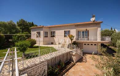 Villa à vendre 360 000 € 4 pièces 3 chambres 130 m² 1 515 m² de terrain Sainte-Tulle 04220