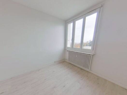 Appartement à louer 727 € 2 pièces 1 chambre 40 m² 4ème étage Pasteur – Margnolles Caluire-et-Cuire 69300