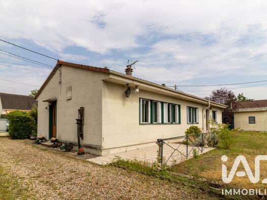 Maison de plain-pied à vendre 299 900 € 6 pièces 3 chambres 97,77 m² 728 m² de terrain La Meth Osny 95520