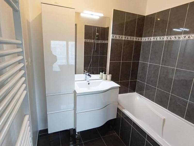 Maison à louer, 47m², CHAUCONIN NEUFMONTIERS