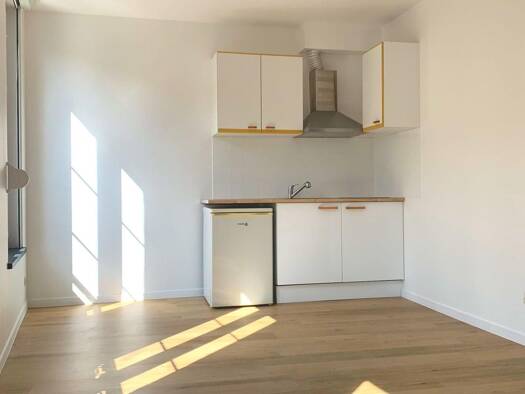 Immeuble à vendre 1 399 000 € 233 m² Centre Ville La Rochelle 17000