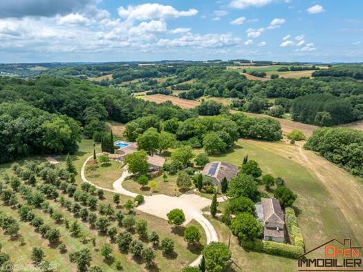 Maison à vendre 1 490 000 € 20 pièces 15 chambres 680 m² 42 410 m² de terrain Sembas 47360