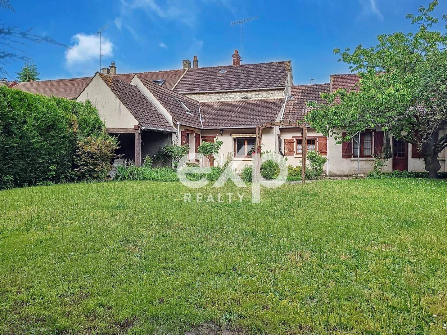 Maison à vendre, 200m², ROISSY EN FRANCE