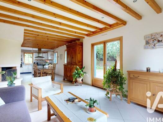 Maison à vendre 275 000 € 8 pièces 5 chambres 162 m² 2 726 m² de terrain Montrevault-sur-Èvre 49110