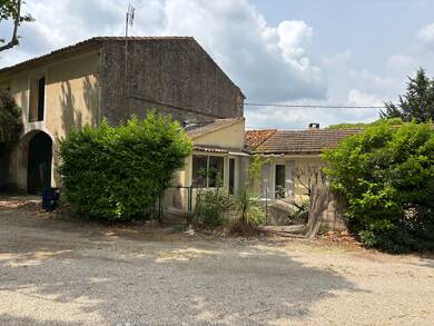 Maison de plain-pied à vendre 348 000 € 3 pièces 2 chambres 248 m² 421 m² de terrain Les Ecarts Saint Remy de Provence 13210