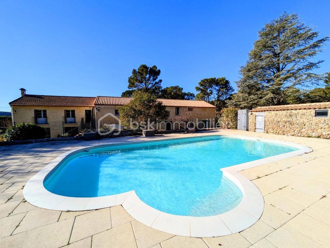 Maison à vendre, 760m², VILLECROZE