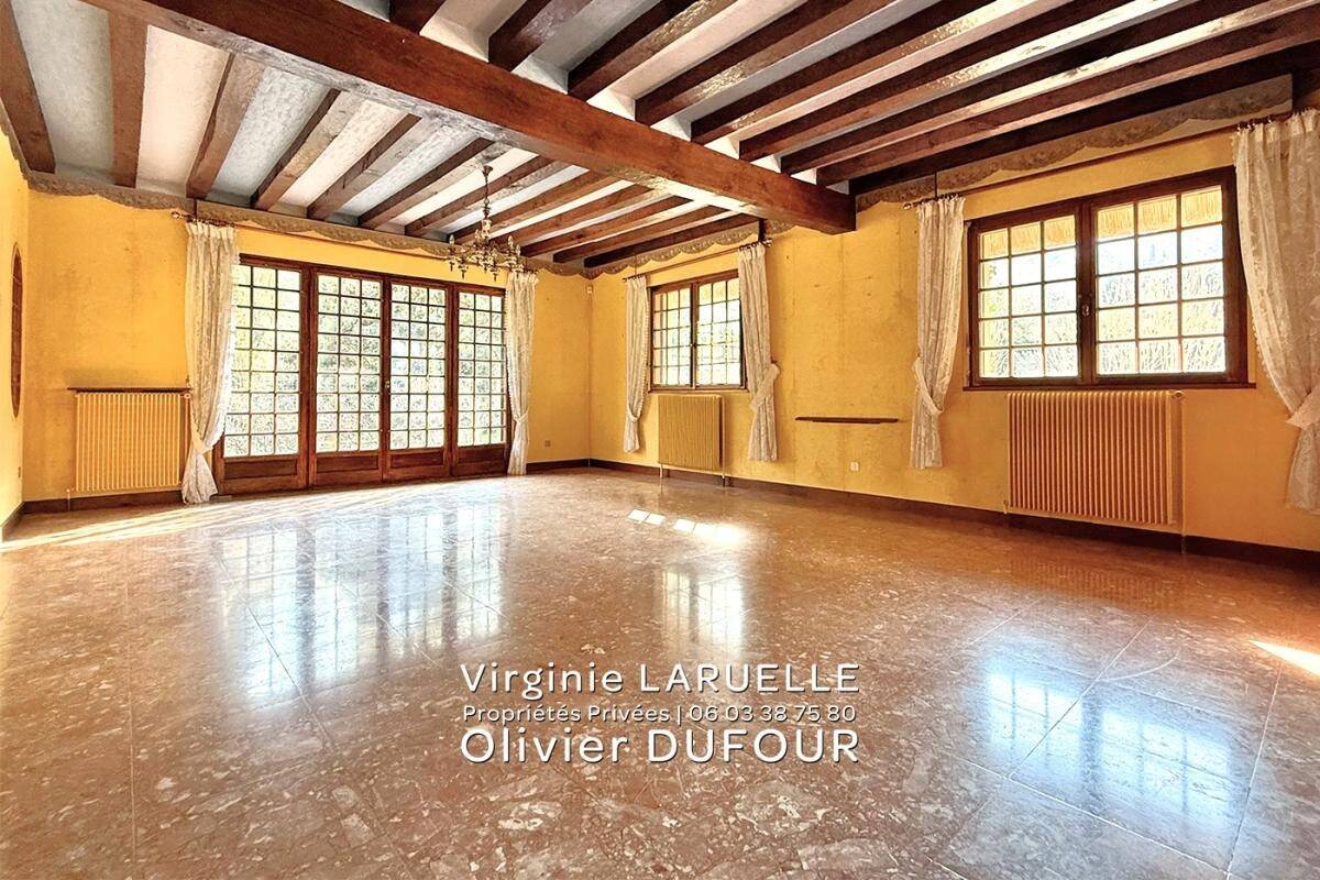 Maison à vendre, 210m², SAINT MARTIN DU VIVIER