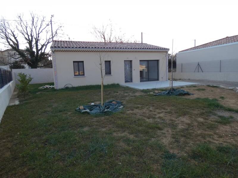 Maison à louer, 81m², ALLAN