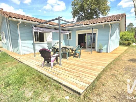 Maison à vendre 259 000 € 6 pièces 3 chambres 130 m² 1 060 m² de terrain Saint-Léger-de-Balson 33113