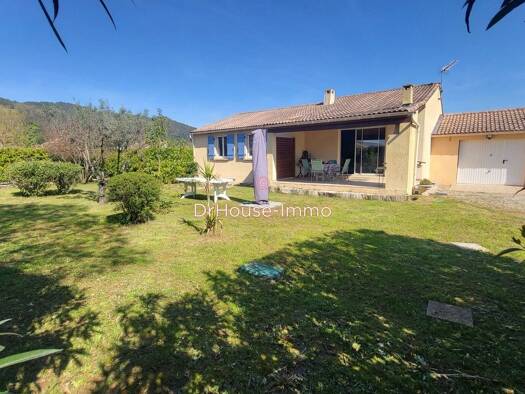 Maison de plain-pied à vendre 345 000 € 5 pièces 3 chambres 99,5 m² 812 m² de terrain Gonfaron 83590