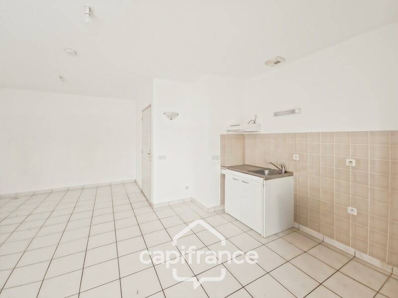 Maison à louer, 28m², CASTELCULIER