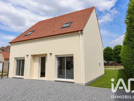 Pavillon à vendre 282 000 € 4 pièces 3 chambres 107 m² 376 m² de terrain Est Mouy 60250