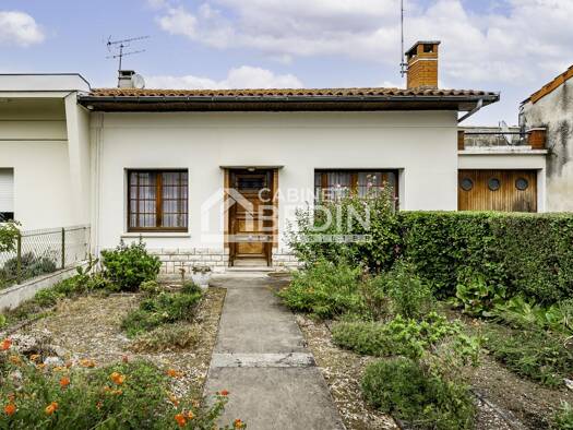 Maison à vendre 422 720 € 3 pièces 2 chambres 68 m² 308 m² de terrain Centre-Ermitage Le Bouscat 33110