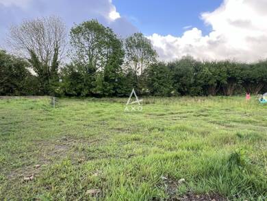 Terrain constructible à vendre 120 000 € 964 m² de terrain Mellac 29300