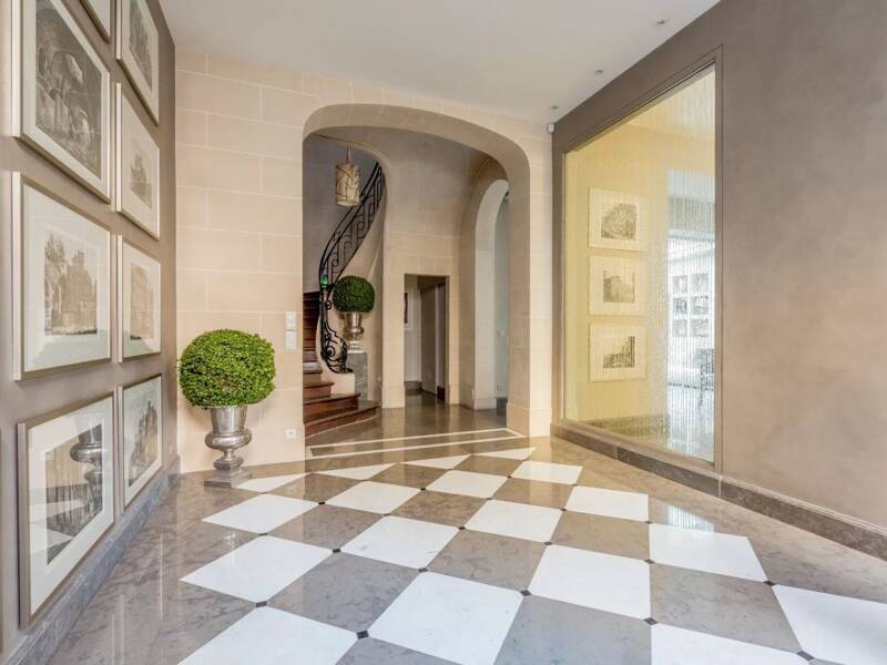 Maison à louer, 450m², PARIS 16E