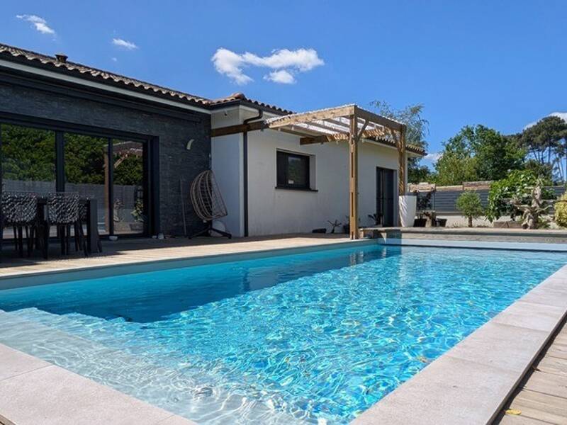 Maison à vendre, 131m², MERIGNAC