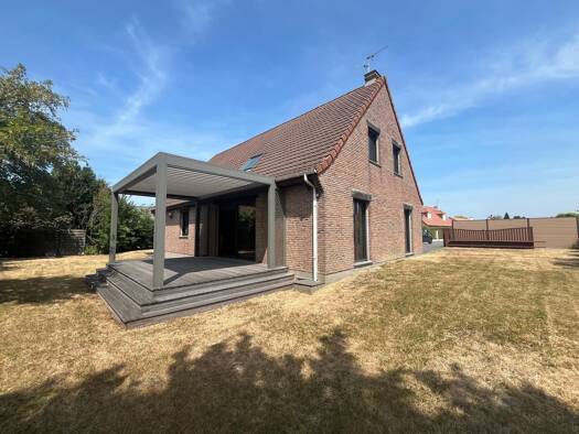Maison à vendre 399 000 € 7 pièces 5 chambres 203 m² De Groote-Chapeau Rouge Téteghem-Coudekerque-Village 59229