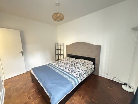 Colocation à louer 1 090 € 3 pièces 2 chambres 56 m² RDC/4 Port à l'Anglais Vitry-sur-Seine 94400