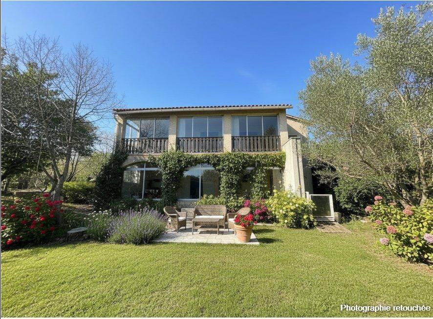 Maison à vendre, 165m², RESTINCLIERES