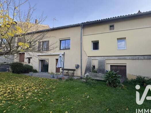 Maison à vendre 225 000 € 5 pièces 4 chambres 192 m² 1 940 m² de terrain Plottes 71700