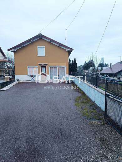 Maison à vendre 140 000 € 5 pièces 3 chambres 95 m² 725 m² de terrain Saint-Amour 39160