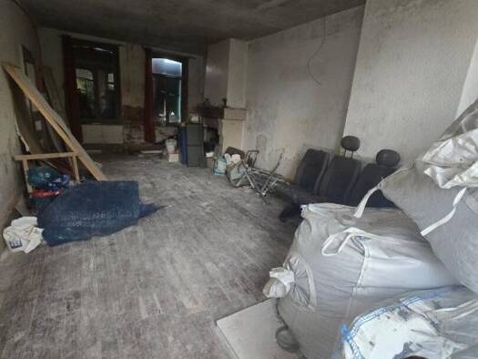 Appartement à vendre 23 000 € 2 pièces 1 chambre 53 m² RDC Centre Ville Hirson 02500