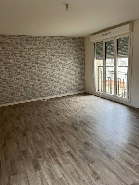 Maison à louer, 79m², FEUQUIERES