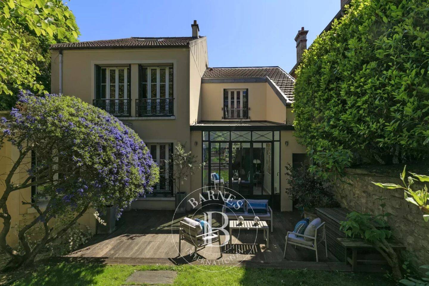 Maison à vendre, 237m², SURESNES
