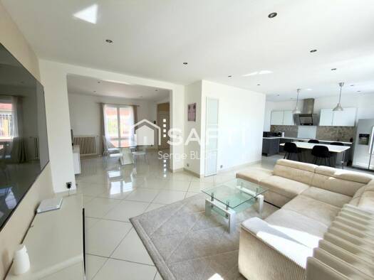 Maison à vendre 355 000 € 6 pièces 4 chambres 170 m² 1 867 m² de terrain Centre Ville Nogent-sur-Oise 60180