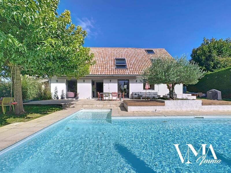 Maison à vendre, 244m², LIMONEST