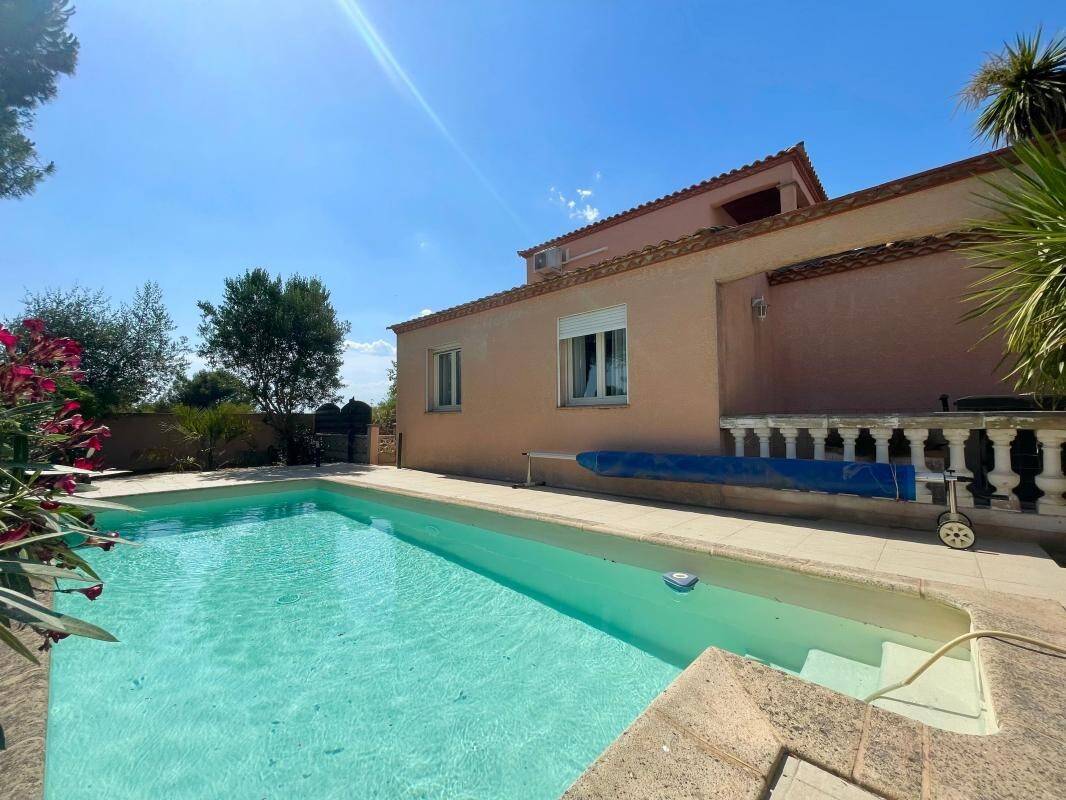 Maison à vendre, 140m², GALLARGUES LE MONTUEUX