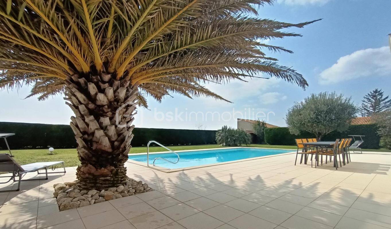 Maison à vendre, 157m², MEDIS