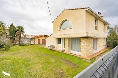 Maison à vendre 298 000 € 5 pièces 4 chambres 144 m² 1 011 m² de terrain Chemin de la Vie Ambares et Lagrave 33440