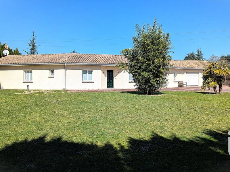 Maison à vendre, 250m², MONTENDRE