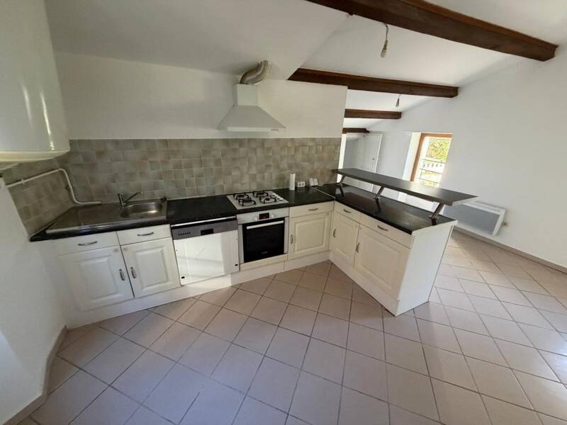 Maison à louer, 61m², LE PUY SAINTE REPARADE