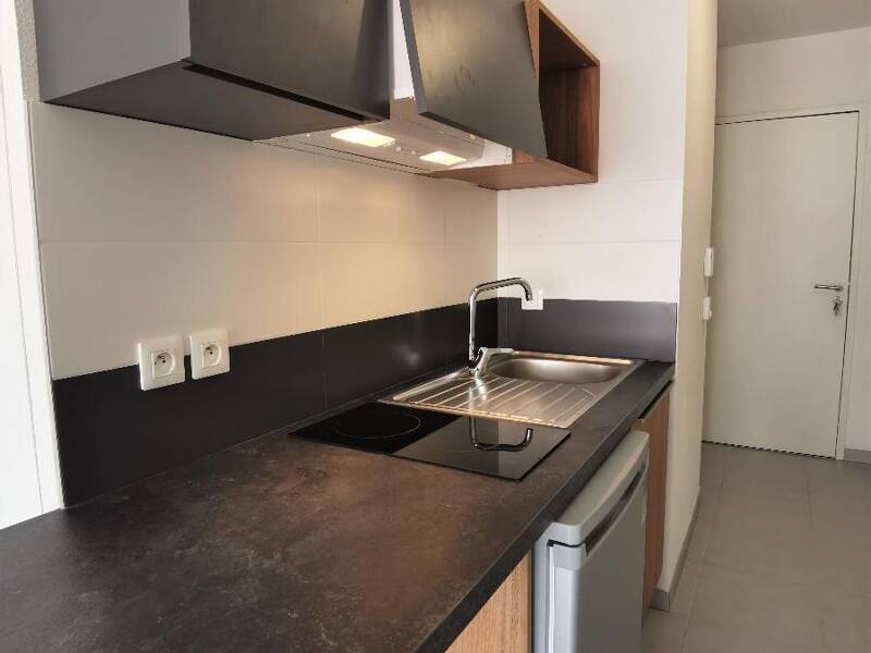 Maison à louer, 19m², PEROLS