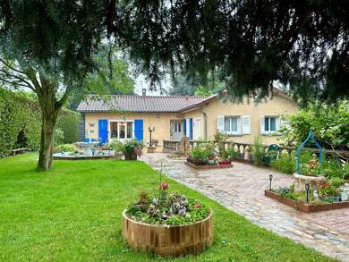 Maison de plain-pied à vendre 450 000 € 5 pièces 4 chambres 136 m² Ars-sur-Formans 01480