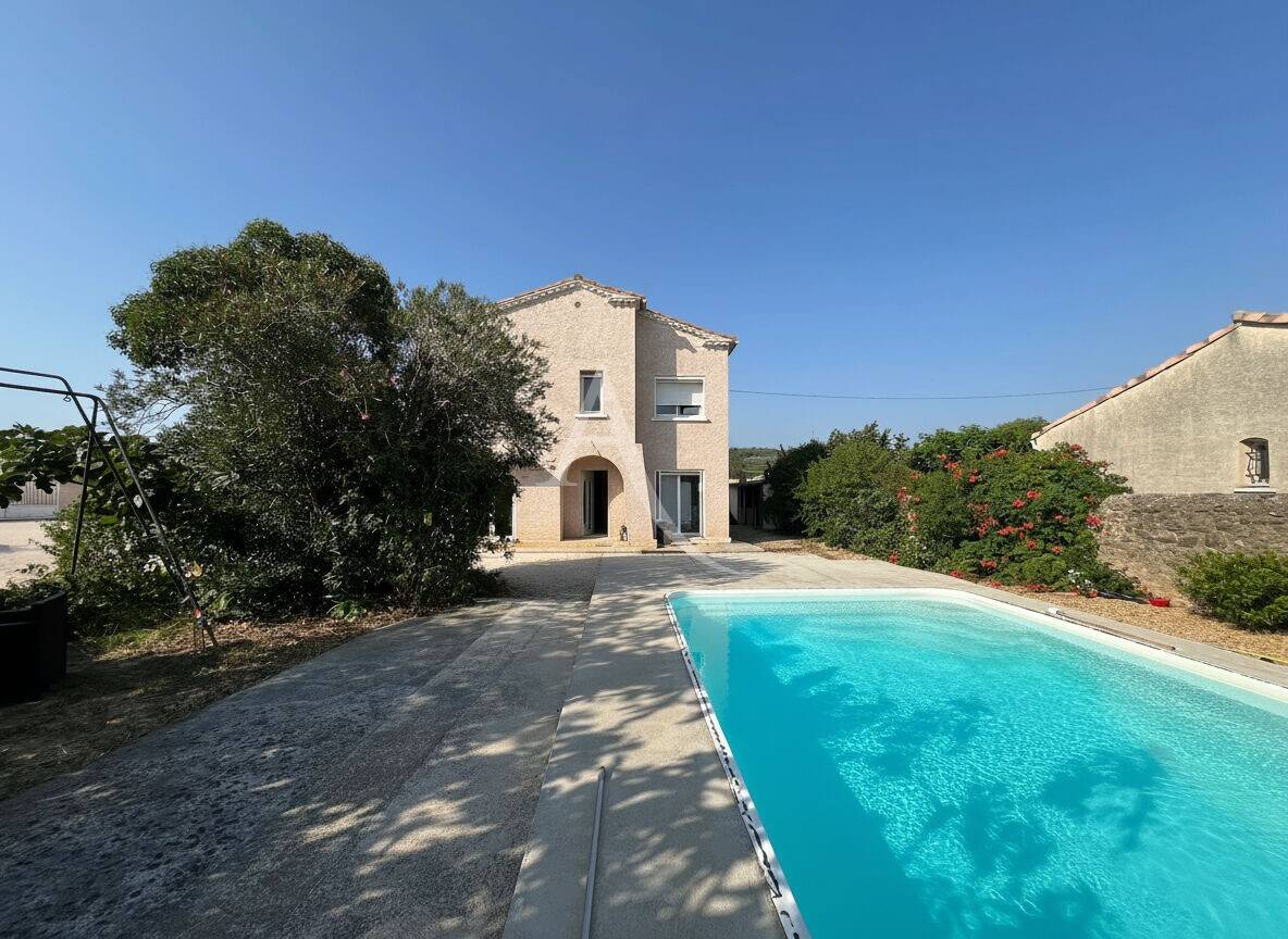 Maison à vendre, 141m², ROUBIA