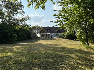 Maison à vendre 489 000 € 10 pièces 6 chambres 245 m² 2 669 m² de terrain Chablis 89800