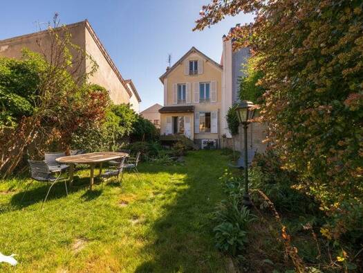 Maison à vendre 795 000 € 5 pièces 4 chambres 100 m² 296 m² de terrain Gabriel Péri-Estienne d'Orves Colombes 92700