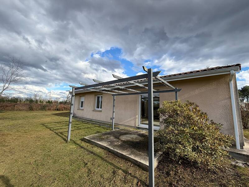 Maison à louer, 84m², LOUCHATS