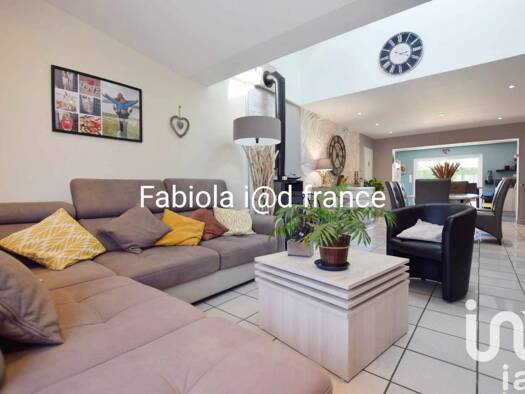 Maison à vendre 360 500 € 11 pièces 3 chambres 192 m² 1 960 m² de terrain Nielles-Lès-Ardres 62610