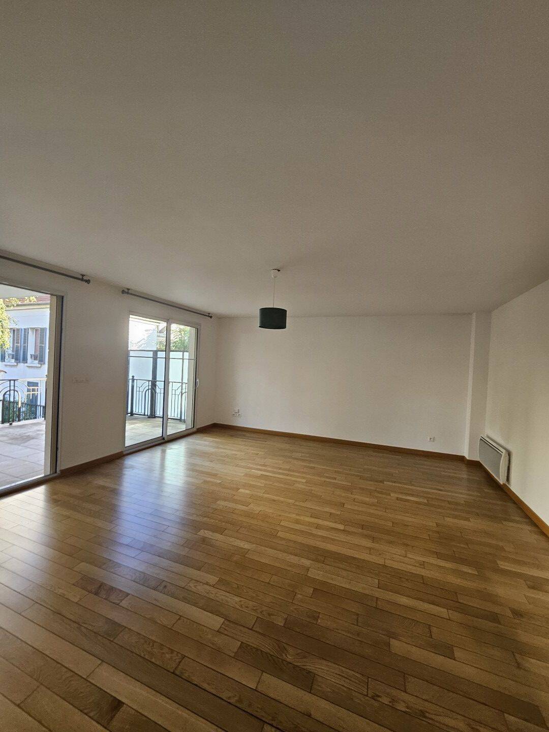 Maison à louer, 82m², SAINT MAUR DES FOSSES